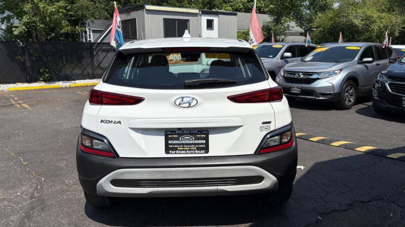 2022 Hyundai Kona SE