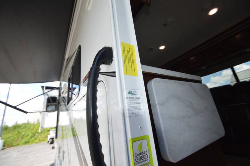 2020 SUNSEEKER BY FORESTER RIVER M 3010DS FORD E450