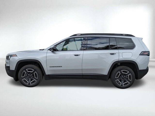 2026 Jeep Cherokee Laredo