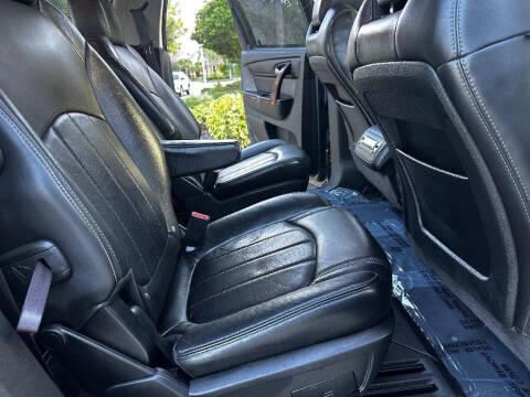 2013 Chevrolet Traverse LTZ