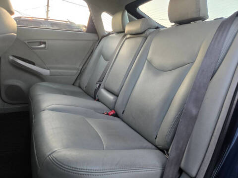 2013 Toyota Prius Three