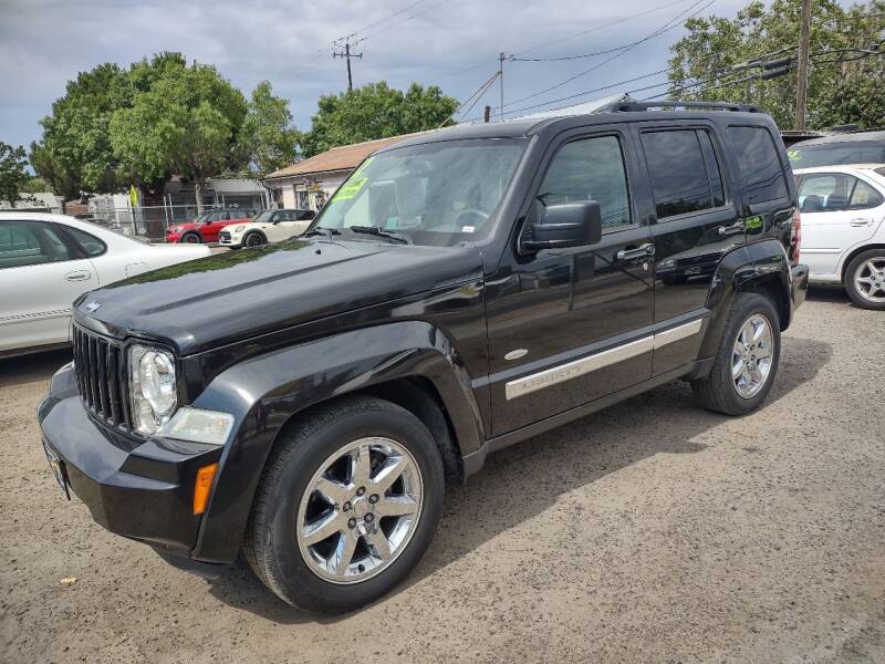 2012 Jeep Liberty for sale at Larry's Auto Sales Inc. in Fresno CA