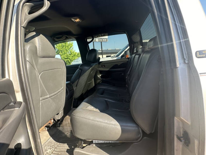 2004 Chevrolet Silverado 3500