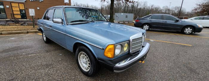1985 Mercedes-Benz 300-Class