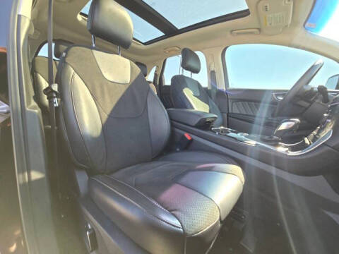 2016 Ford Edge Sport