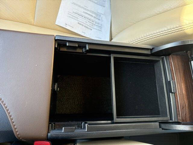 2013 Toyota Avalon Hybrid Limited