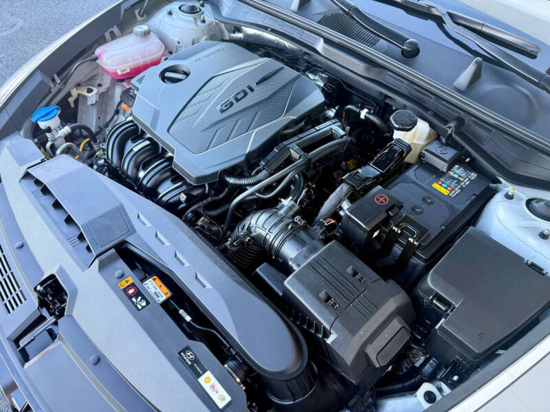 2023 Hyundai Sonata SE