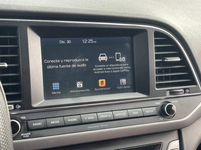 2018 Hyundai Elantra