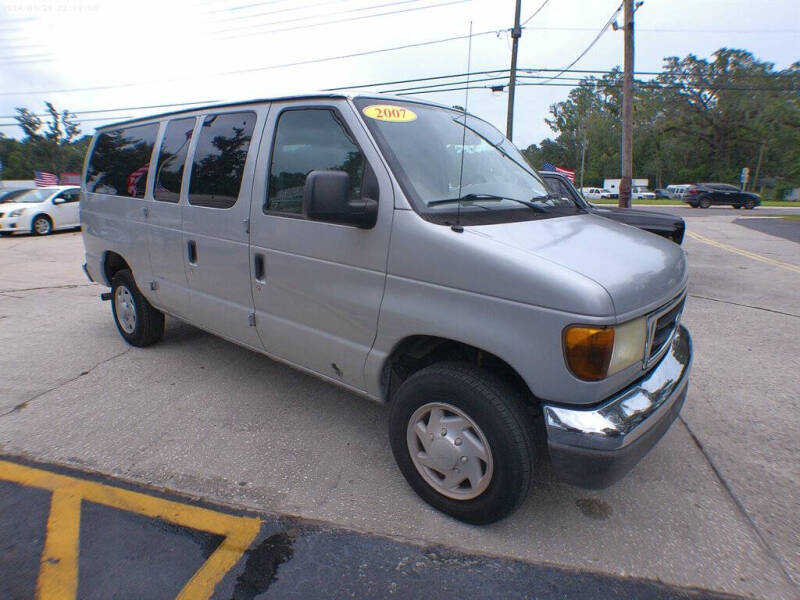 2007 Ford E-Series E-350 SD XLT