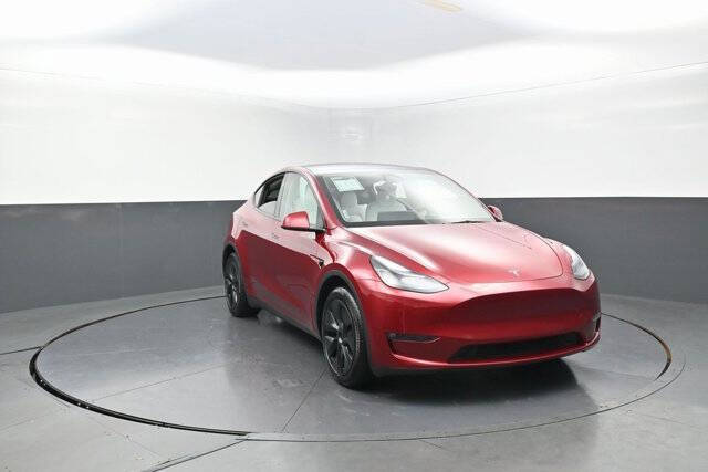 2025 Tesla Model Y Long Range