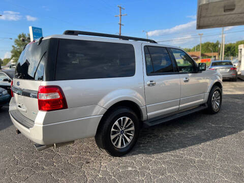 2017 Ford Expedition EL XLT