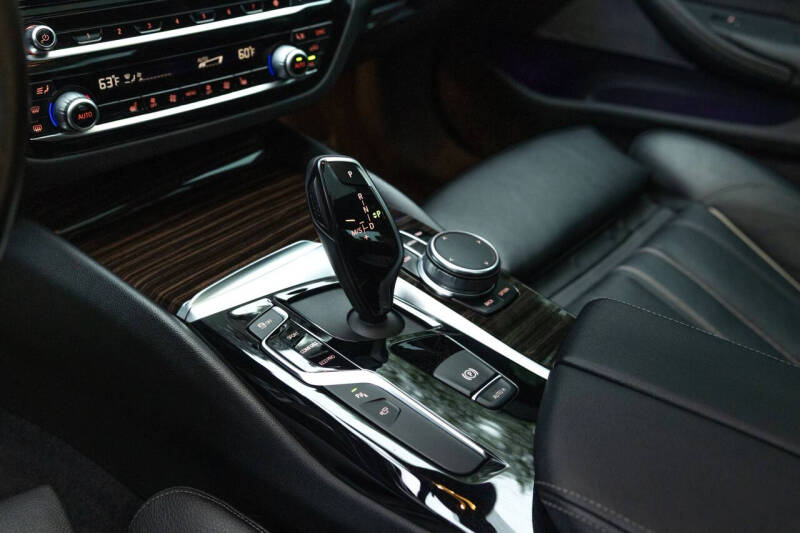 2020 BMW 5 Series 540i
