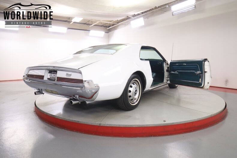 1966 Oldsmobile Toronado
