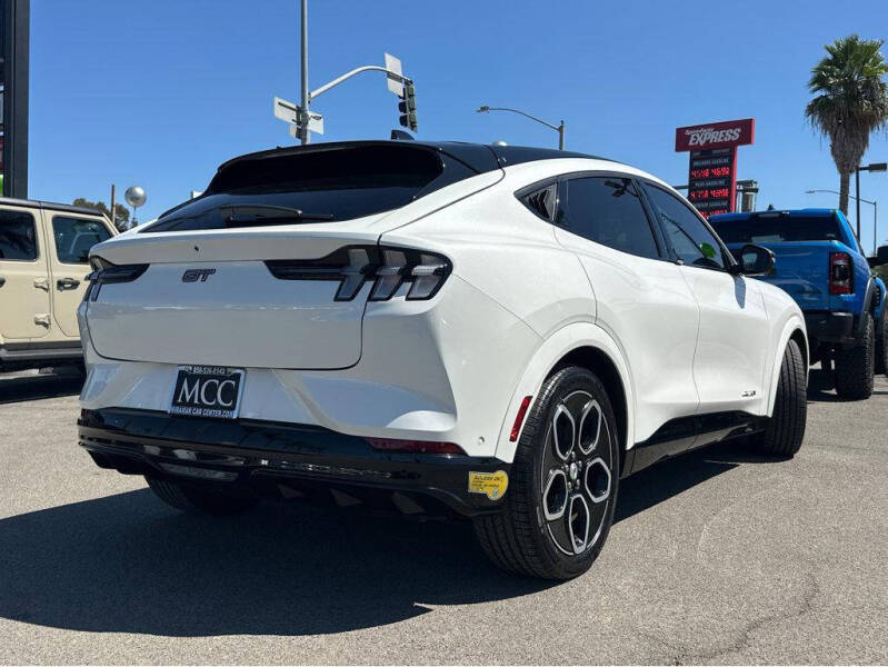 2022 Ford Mustang Mach-E GT
