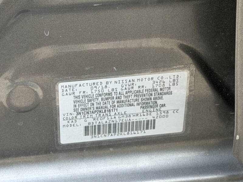 2019 Nissan Versa SV