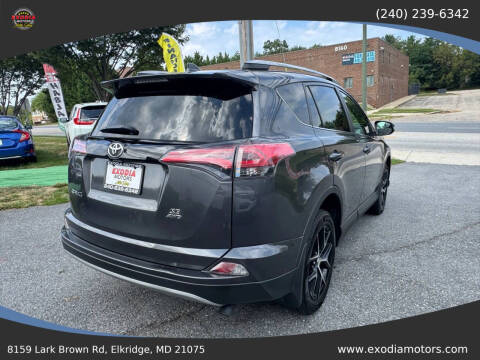 2017 Toyota RAV4 SE