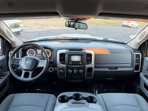 2020 RAM 1500 Classic SLT