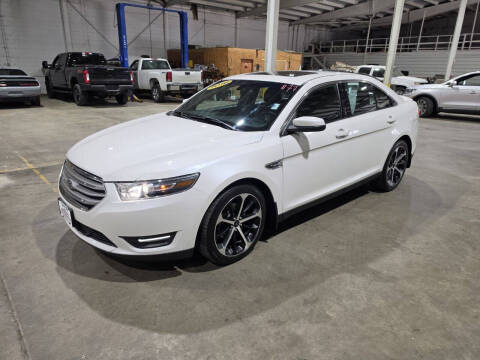 2016 Ford Taurus SEL