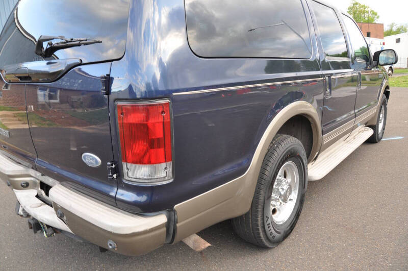 2005 Ford Excursion Eddie Bauer