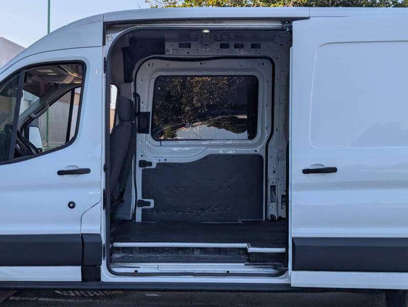 2018 Ford Transit 250