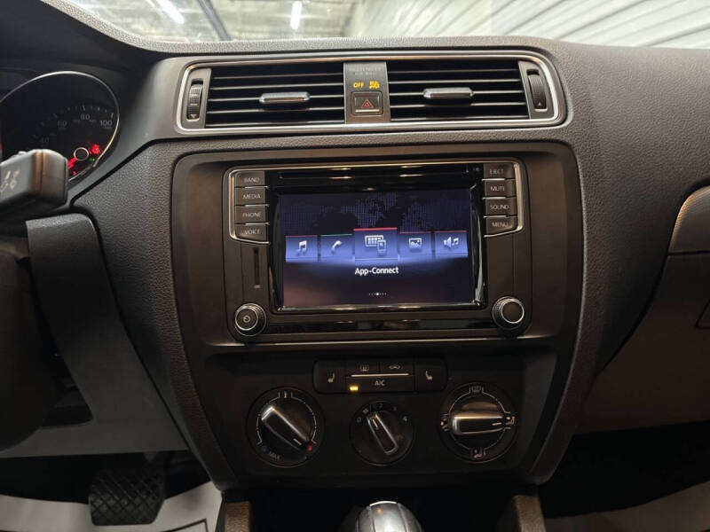 2017 Volkswagen Jetta 1.4T SE