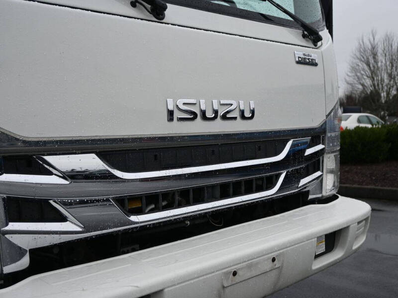 2016 Isuzu NQR