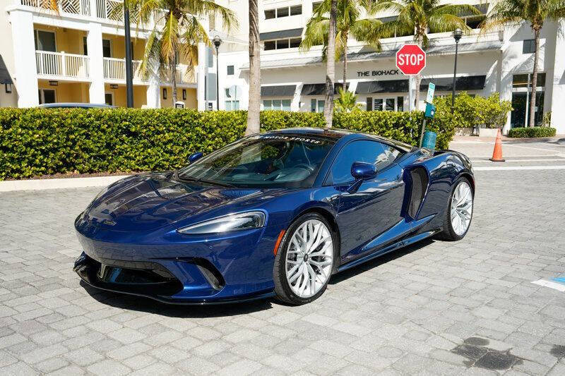 2023 McLaren GT