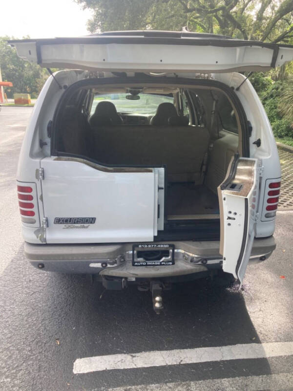 2000 Ford Excursion Limited photo 5