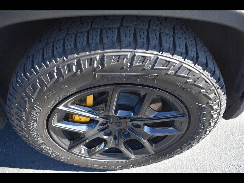 2023 Rivian R1S Adventure