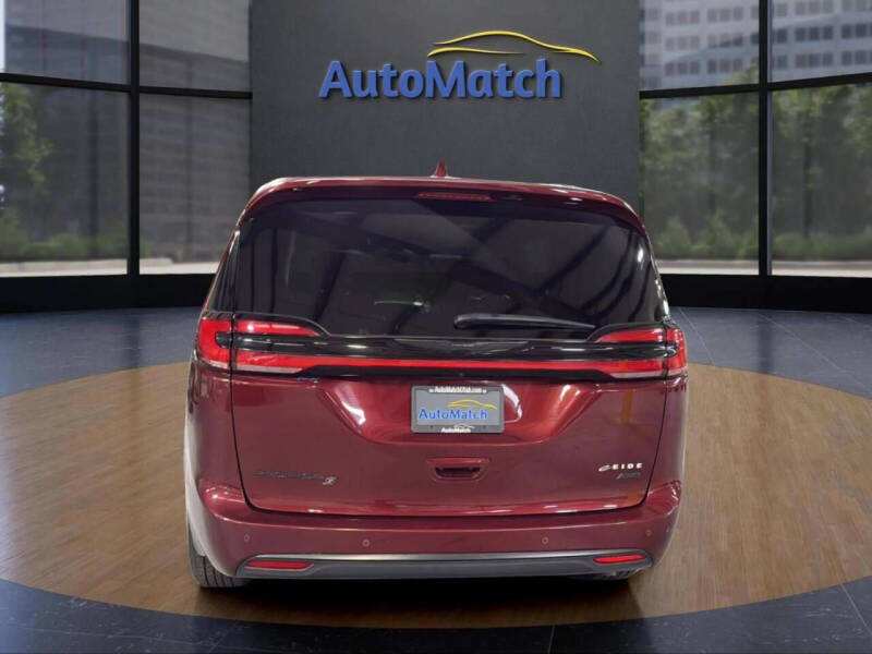 2021 Chrysler Pacifica Touring