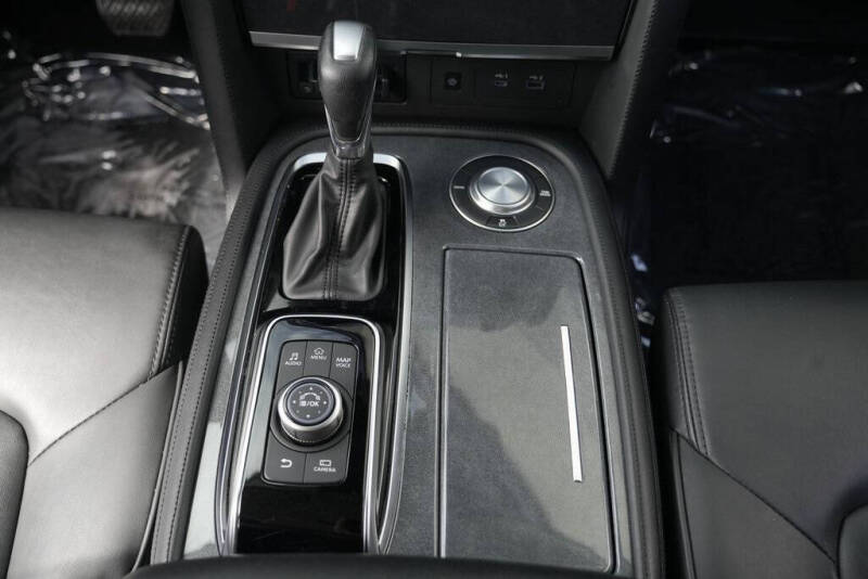 2021 Nissan Armada SV