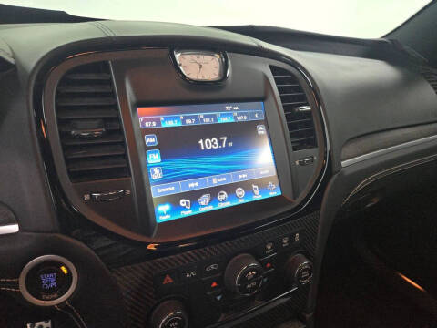 2012 Chrysler 300 SRT8