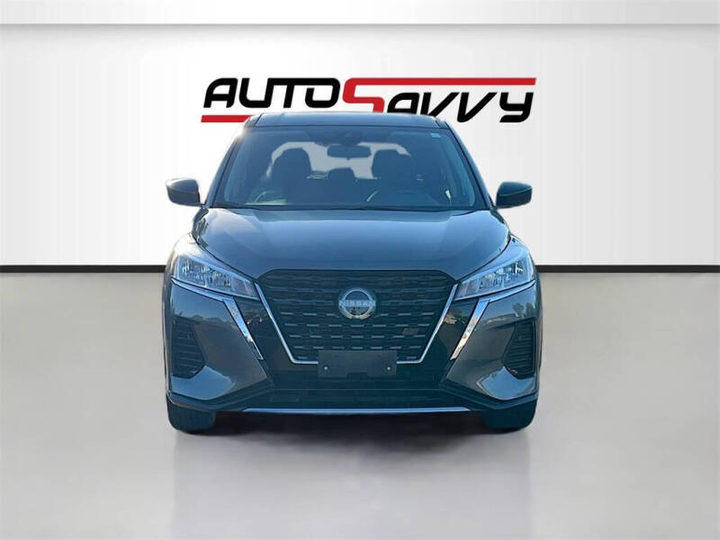 2023 Nissan Kicks S