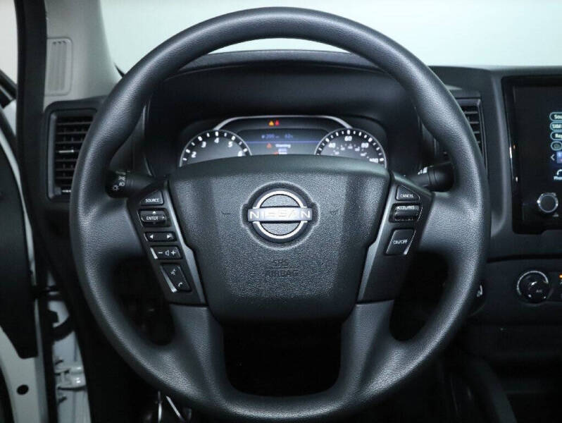 2024 Nissan Frontier S