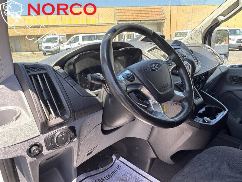 2017 Ford Transit
