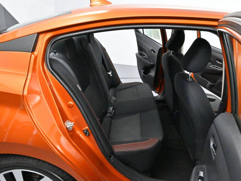 2021 Nissan Versa SR