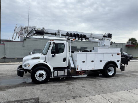 2015 Freightliner M2 106