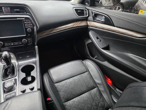 2018 Nissan Maxima Platinum