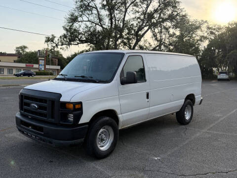 2010 Ford E-Series E-250