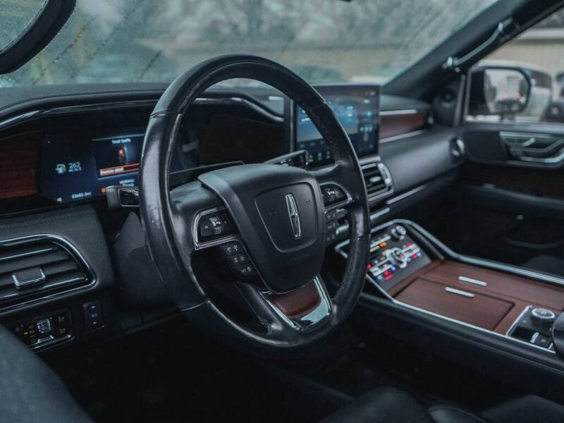 2023 Lincoln Navigator Reserve