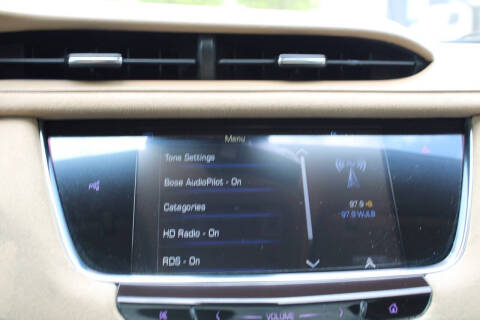 2017 Cadillac XT5 Platinum