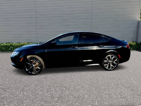 2016 Chrysler 200 S