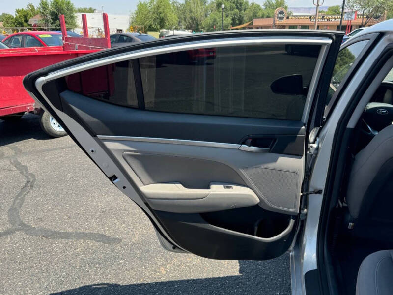 2019 Hyundai Elantra