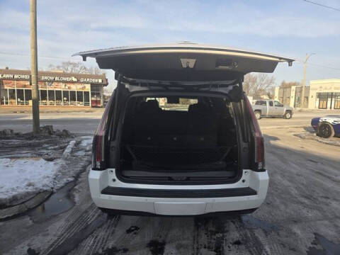 2020 Cadillac Escalade ESV Luxury