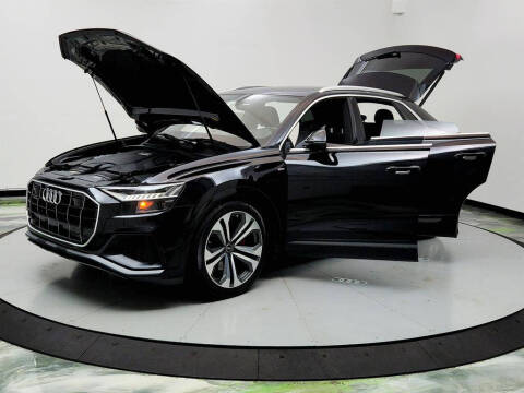 2021 Audi Q8 quattro Prestige 55 TFSI