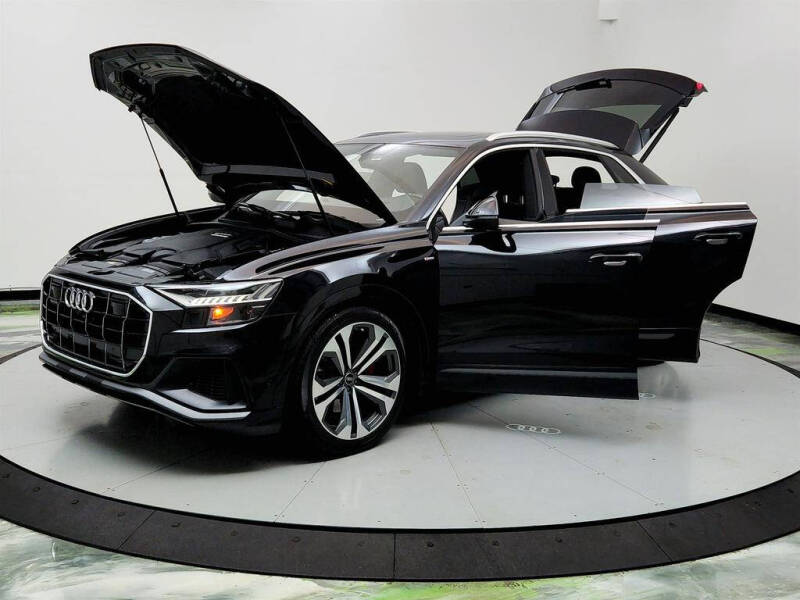 2021 Audi Q8 quattro Prestige 55 TFSI