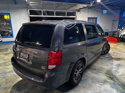 2017 Dodge Grand Caravan GT