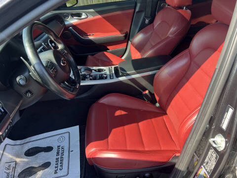 2021 Kia Stinger GT2