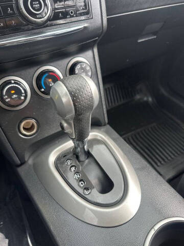 2011 Nissan Rogue S