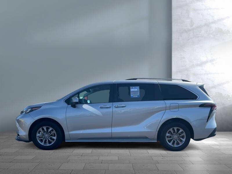2024 Toyota Sienna